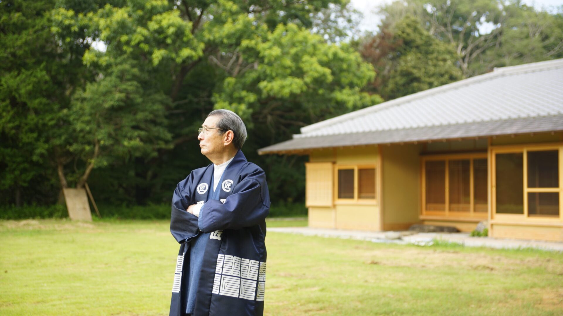 田子和則_正信寺前にて